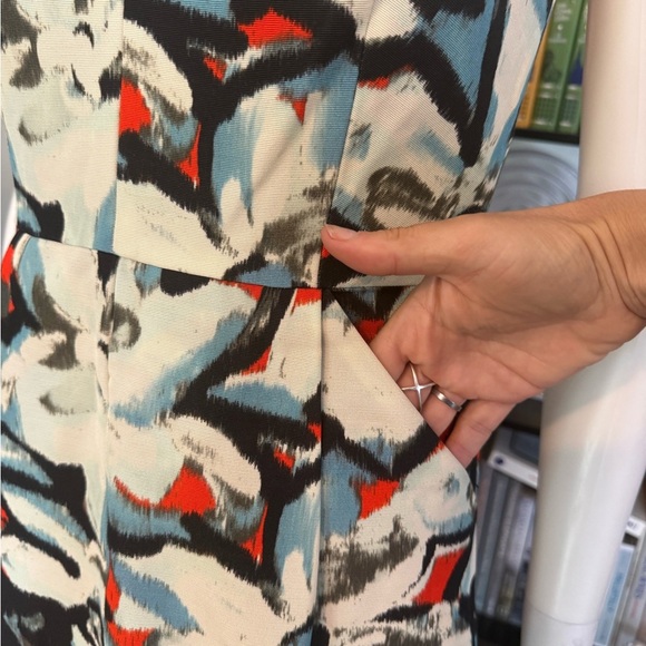 Milly Red and Black Sheath Mini Dress Sleeveless Crew Neck - Picture 6 of 10